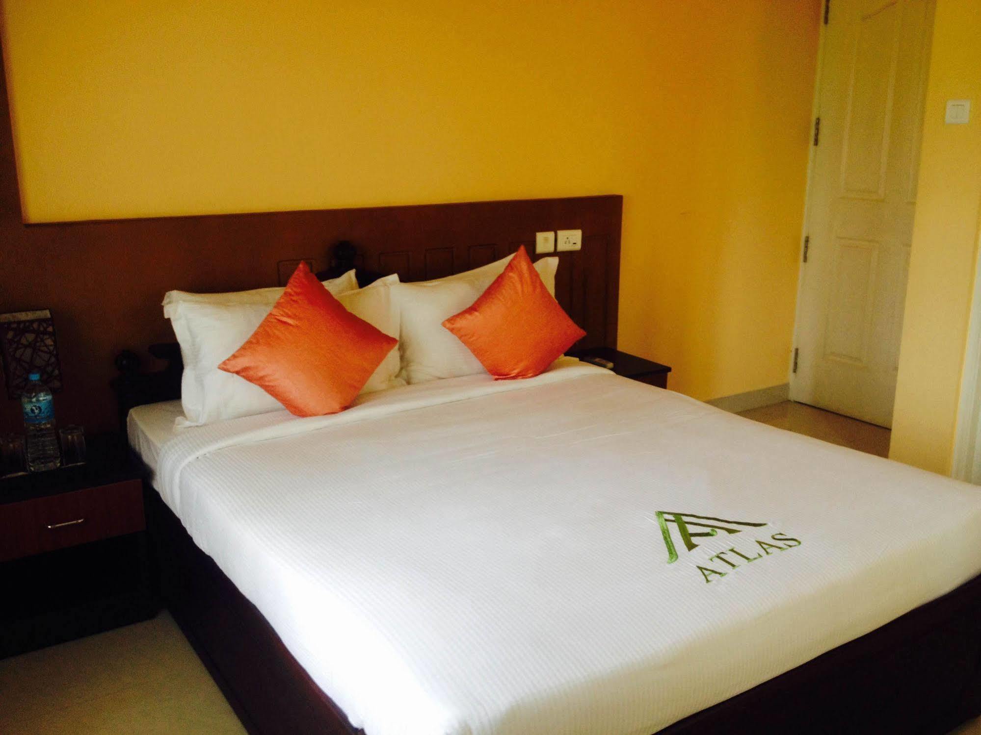 Atlas Airport Hotel Apartment Nedumbassery Eksteriør bilde